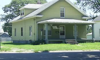 512 12th Ave., Sterling, IL 61081