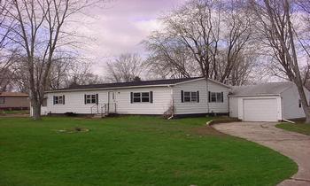 1607 Joliet Way, Dixon, IL 61021