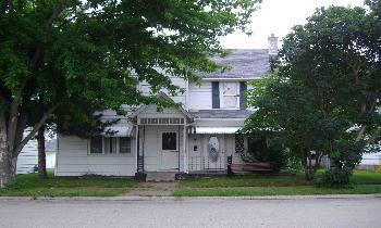 713 13th Ave., Fulton, IL 61252
