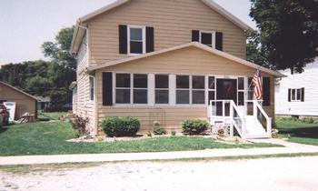 106 S Fremont, Tampico, IL 61283