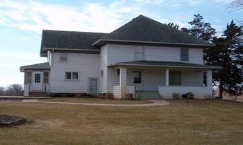 3995 N Brookville Rd., Forreston, IL 61030