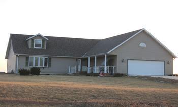 28617 Summer St., Rock Falls, IL 61071