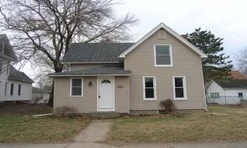 303 E Morris, Morrison, IL 61270