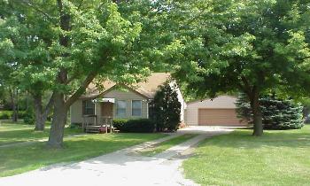1710 Woodburn Ave., Sterling, IL 61081