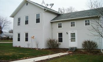 608 Brown Ave., Ashton, IL 61006