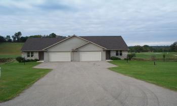 9112 Deerpath Ln., Savanna, IL 61074