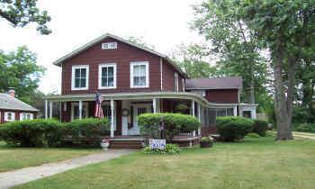 739 E. Main St., Amboy, IL 61310
