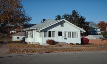 801 13th Ave., Fulton, IL 61252