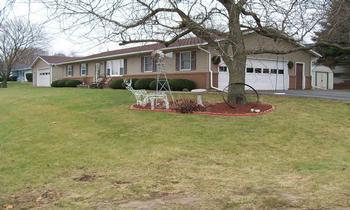 503 Sunset Dr., Polo, IL 61064