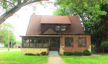 1012 8th Ave., Sterling, IL 61081