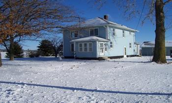 2722 Hoover Rd., Deer Grove, IL 61243