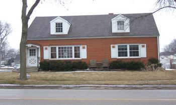 1201 10th Ave., Fulton, IL 61252