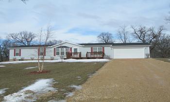 1885 Richardson Rd., Amboy, IL 61310