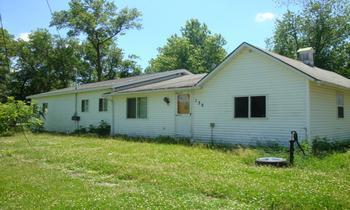 135 W Provost, Amboy, IL 61310