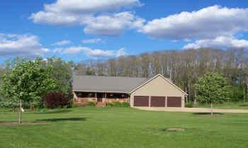 778 Greenwing Rd., Amboy, IL 61310