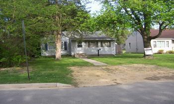 602 Douglas, Dixon, IL 61021