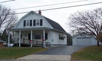 113 Maple Ave., Morrison, IL 61270