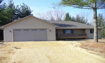 832 Spa Ln., Dixon, IL 61021