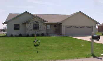 131 Joe Dr., Amboy, IL 61310