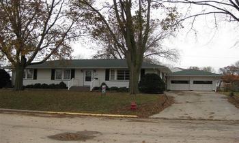 218 Pine St., Morrison, IL 61270