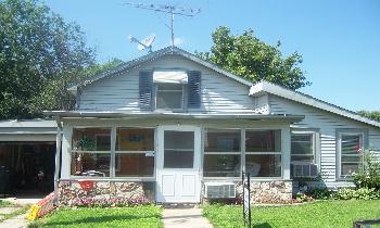 511 W 6th St., Dixon, IL 61021