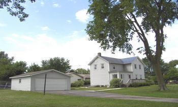 918 Thurlby, Kingston, IL 60145