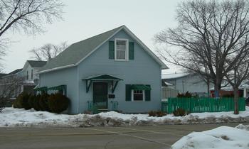 206 E Division, Amboy, IL 61310