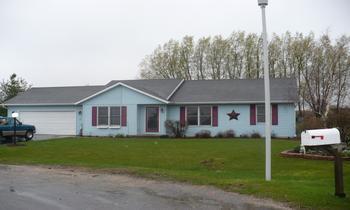102 Gale Ct., Rochelle, IL 61068