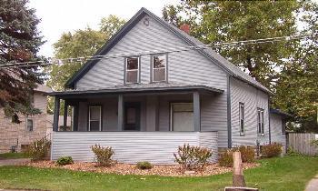 908 Shipman Pl., Dekalb, IL 60115