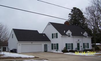 708 Assembly Pl., Dixon, IL 61021