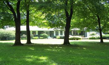 16916 Tanglewild Dr., Morrison, IL 61270