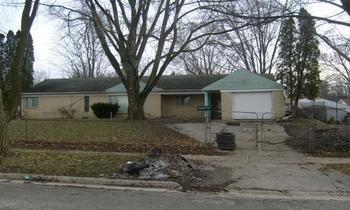 1916 Montague St., Rockford, IL 61102