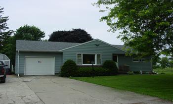 1141A Inlet Rd., Lee Center, IL 61331