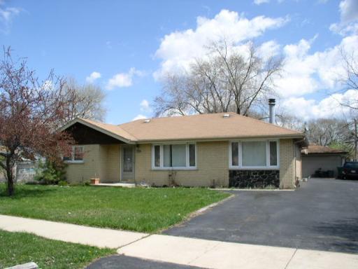 8453 S Lawler Ave., Burbank, IL 60459