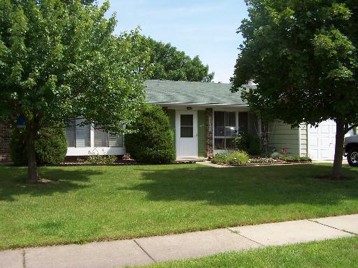 1168 Highbury Dr., Elgin, IL 60120