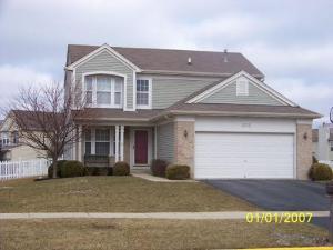 1111 Sanctuary Ln., Naperville, IL 60540