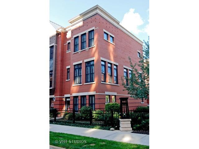 832 W 15th Pl. #815, Chicago, IL 60608