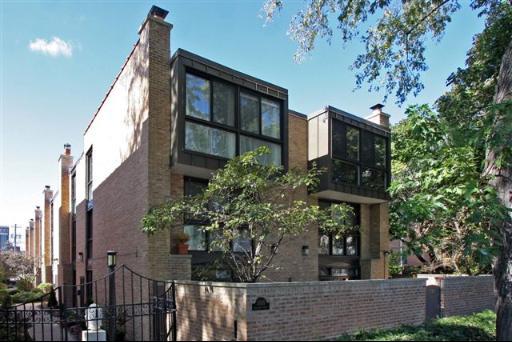 3020 N Waterloo Ct. #2, Chicago, IL 60657