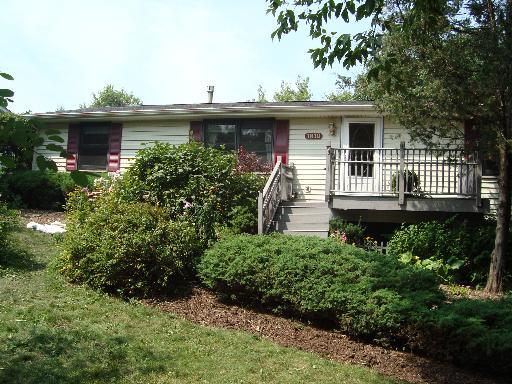 1810 Louise St., Crystal Lake, IL 60014