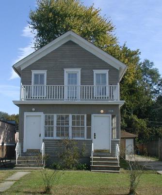 1016 Bangs St., Aurora, IL 60505