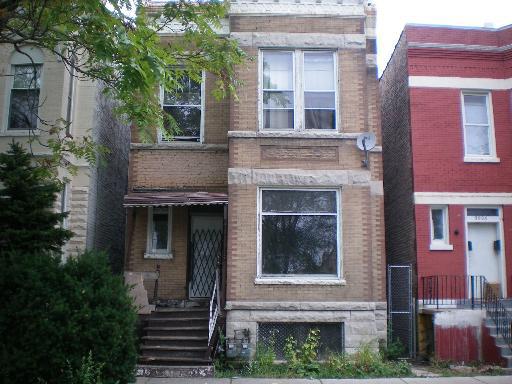 3908 W Flournoy St., Chicago, IL 60624