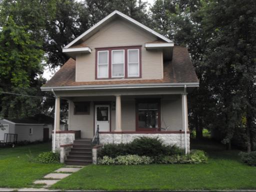223 W Cherry St., Compton, IL 61318