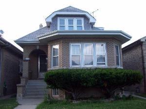 5728 W Roscoe St., Chicago, IL 60634