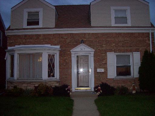 5815 N Canfield Ave., Chicago, IL 60631