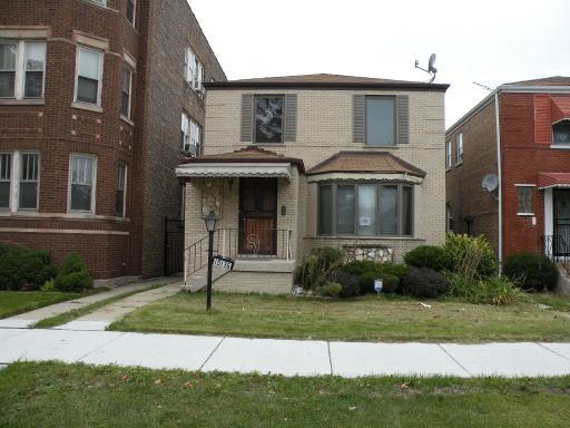 10136 S Rhodes Ave., Chicago, IL 60628