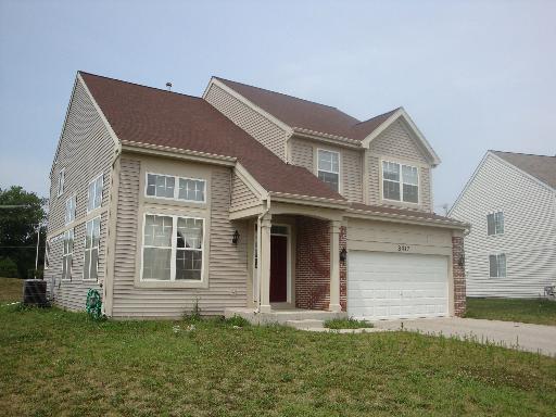 8417 Waterbury Dr., Joliet, IL 60431