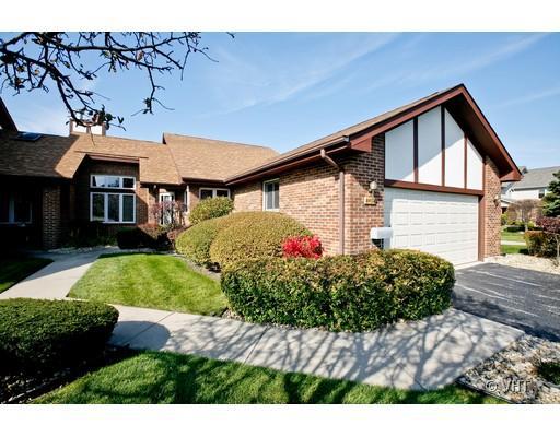 8933 Silverdale Dr., Orland Park, IL 60462