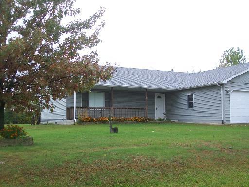 102 Foley, Essex, IL 60935