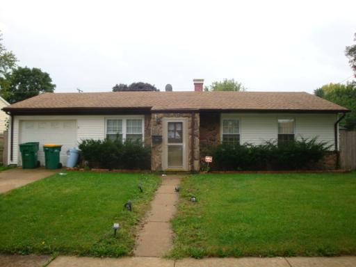523 Glen Ave., Romeoville, IL 60446
