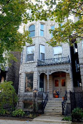 933 W Newport Ave., Chicago, IL 60657